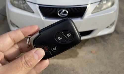 Làm chìa khoá ô tô Lexus Hải Phòng